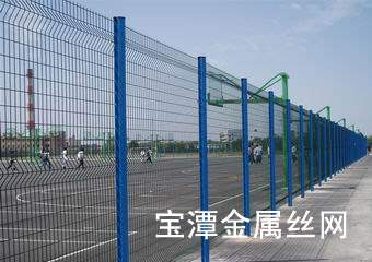 桃型柱护栏网