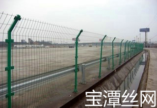 高速公路护栏网
